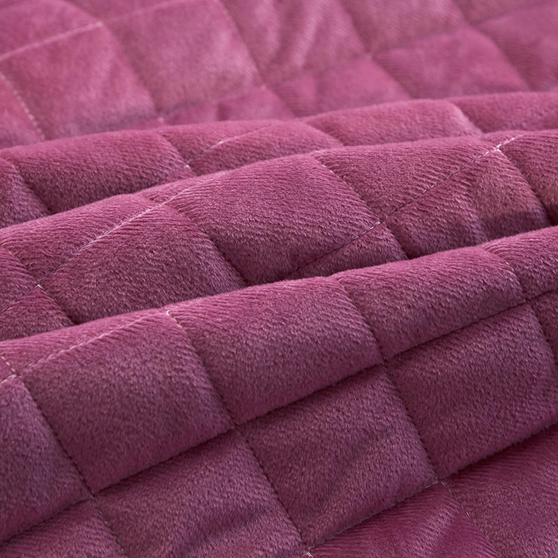 Einfarbige Luxus-Tagesdecke aus dickem, gestepptem Samt, Queen-Size-Größe, Spitzenstickerei, kurzer Plüsch-Bettrock, nicht im Lieferumfang enthalten. Kissenbezug