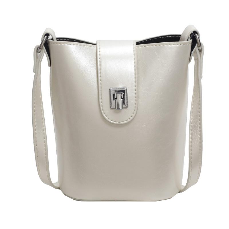 New spring and summer crossbody shoulder bucket bag trendy simple commuting fashion casual simple mobile phone bag women's bag