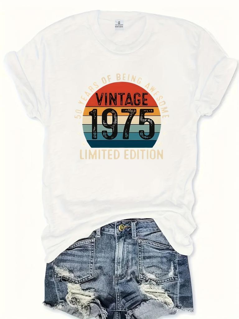 Vintage 1975 Limited Edition Damen T-Shirt Lässig Rundhals Kurzarm Top Ganzjahres Regular Länge T-Shirt mit Allover Alphabet Print