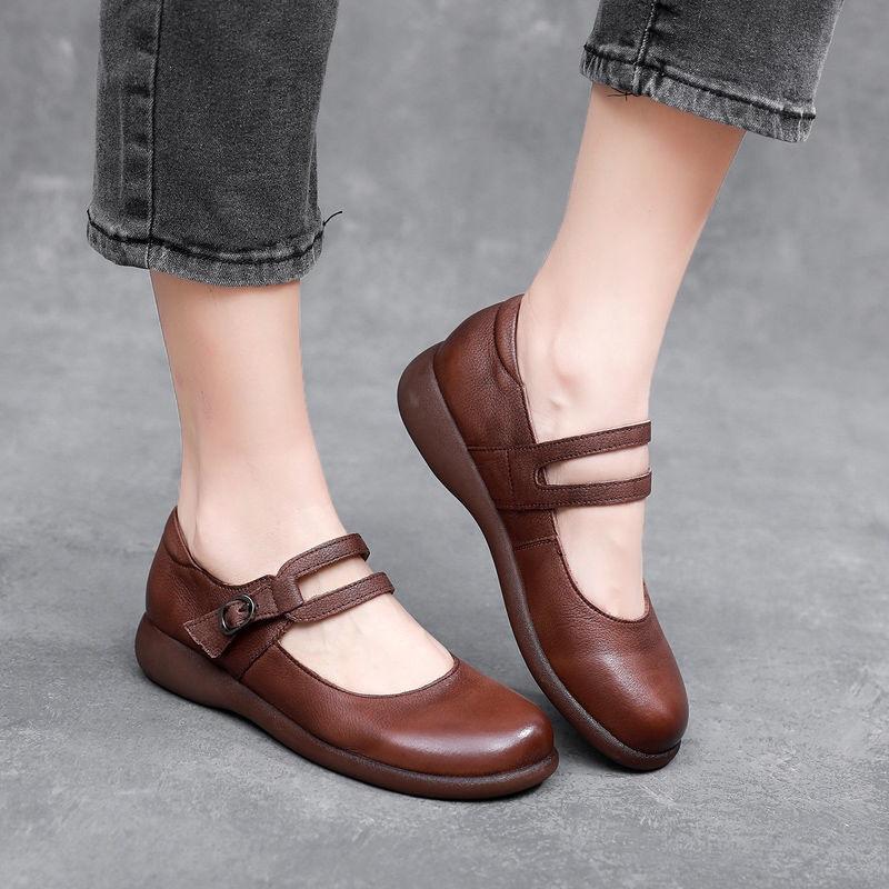 Mom Shoes Spring and Summer Soft Leather Soft Sole One-word Buckle Single Shoes Flat Sole Comfortable Middle-aged and Elderly Retro Shallow Mouth Lea
