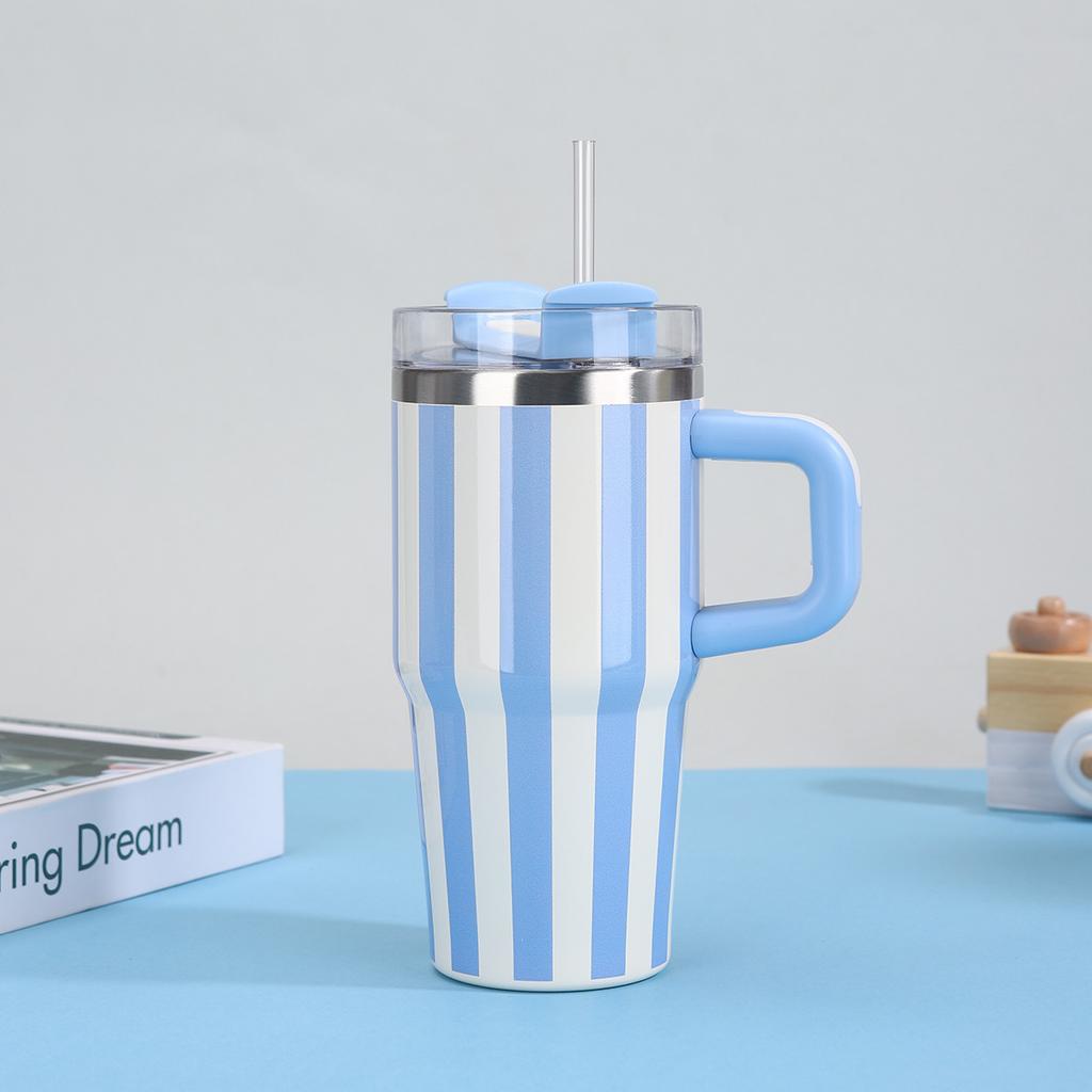 Portable cup with handle and straw cover, stainless steel, cold insulation, vacuum insulation, car travel cup, water flavor 20OZ