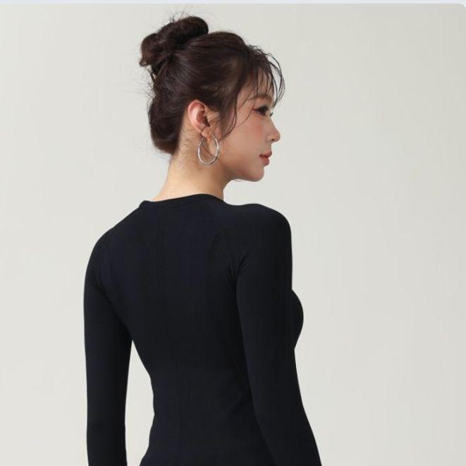 Women's Yoga Slim Fit Quick Dry Long Sleeve T-Shirt - Comfortable Round Neck Fitness & Pilates Wear