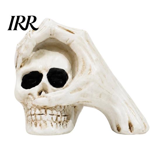Spooky Secret Room Props Halloween Skull Hand Sculpture, Gothic Skeleton Head Figurine, Resin Vintage Yellowed Sculpture Decoration for Bedroom Living