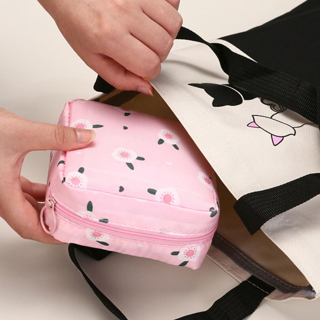 Přenosné pouzdro na dámskou hygienu Pohodlné pouzdro na hygienické vložky pro diskrétní uložení dámských hygienických potřeb