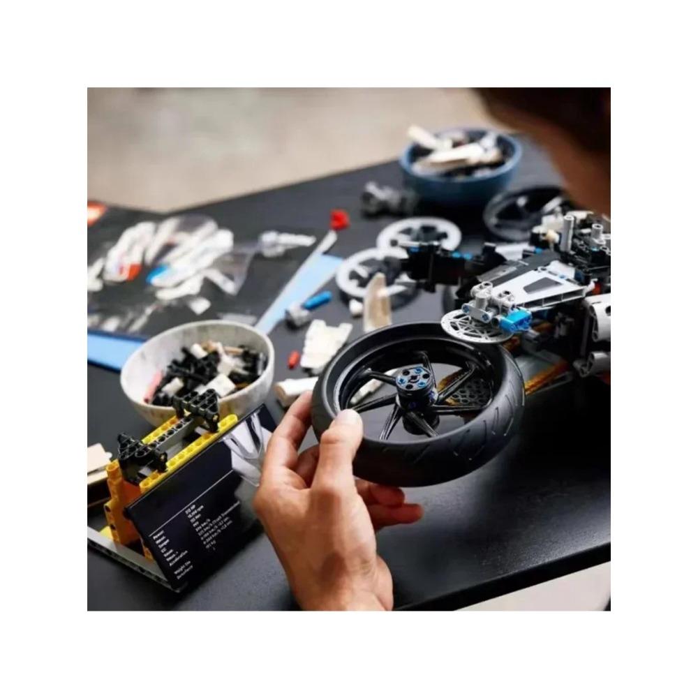 New Motorcycle Building Bocks Simulation Motorcycle Model Decoration Assembly Model Difficult Toy Boy Educational Creature Gifts