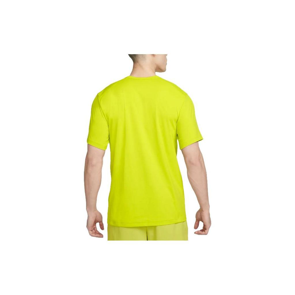 Nike Solid Color Logo Crew Neck T-Shirt Men Tops Gold DV9840-308