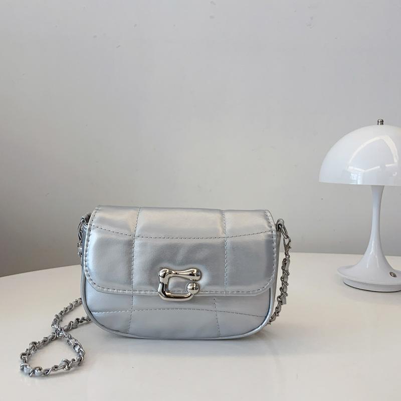 Silver Bag Women's New Trendy Niche Design Chain Underarm Shoulder Bag Premium Texture Messenger Bag Women