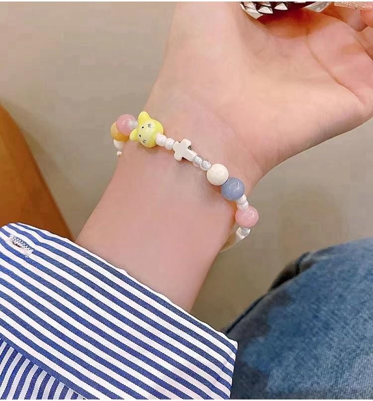 Ceramic Elegant Handcrafted Beaded Bracelet Fashionable And Unique Accessory