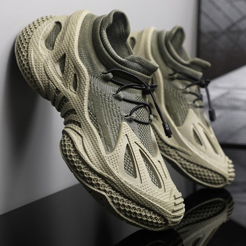 Summer Breathable Mesh Shoes 22 New Thick-soled Comfortable Fly-woven Sports Shoes Soft Teen Casual Dad Trendy Shoes