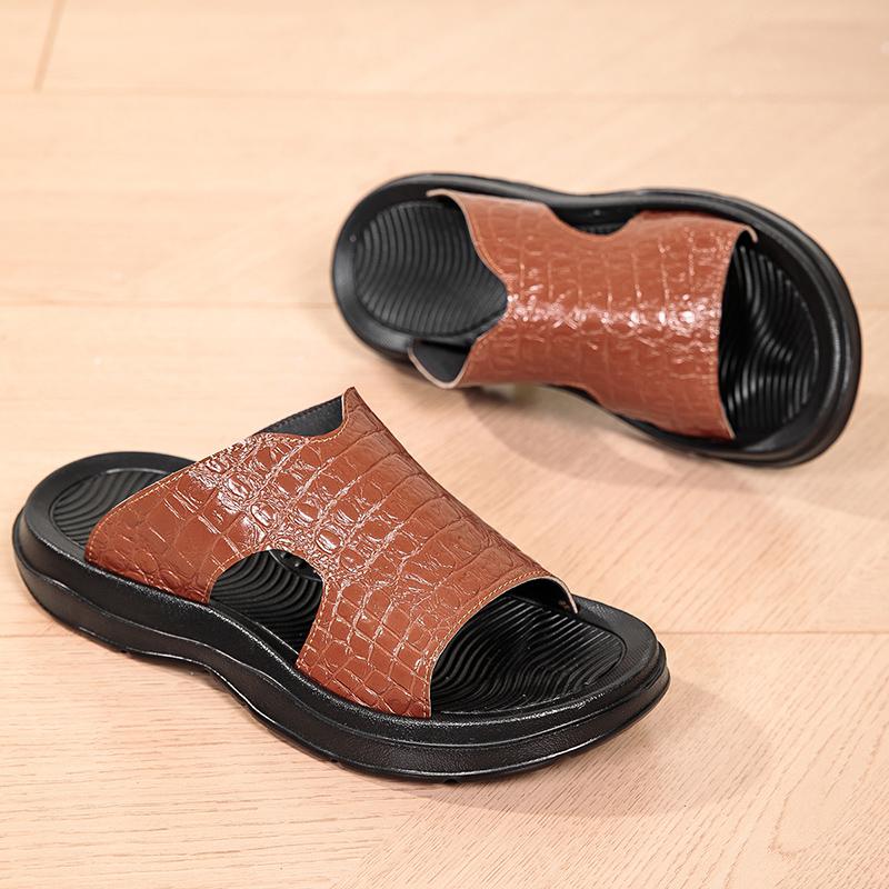 Fashion New Fashion Male Casual Slippers Anti Slip Thick Soled Summer Sandals for Men Sports Outdoor Beach Shoes Water Trekking Sneakers