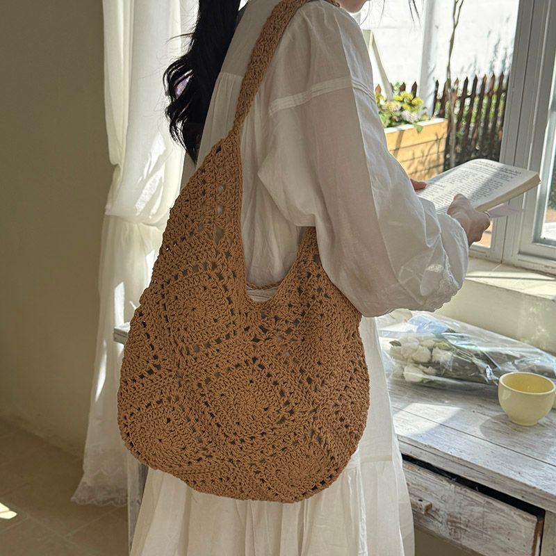 

Hand-Woven Bag Mori Style Artistic Large Capacity Shoulder Underarm Bag Fashion Casual Seaside Vacation Style Beach Bag Khaki