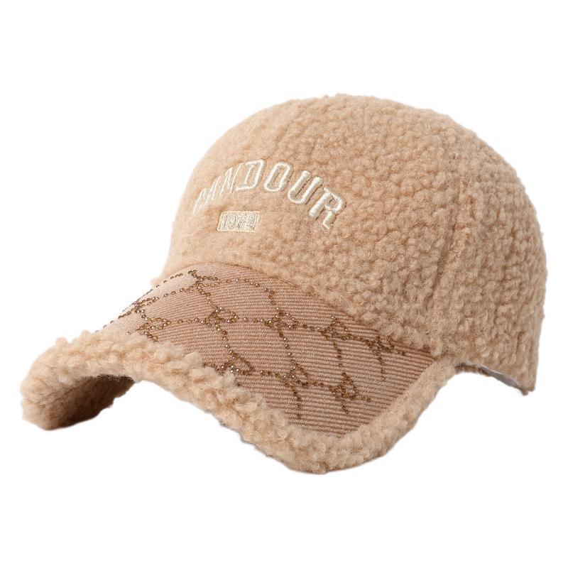 Women's Lamb Plush Baseball Cap: Embroidered Autumn/Winter Cap with Bright Diamonds and Face-Showing Design.