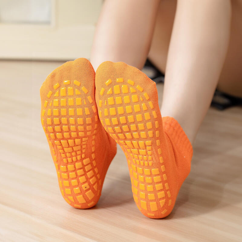 Non-slip Yoga Pilates Exercise Socks 4 Sets Energy