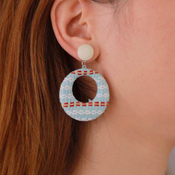 Pendientes Redondos Retro Exagerados Huecos Antiguos Patrón Pendientes Redondos Retro Exagerados Huecos Antiguos Patrón