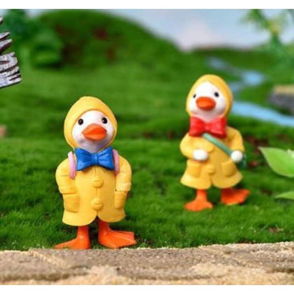 (4 Pcs Duck Umbrella Miniature) Miniature Showpiece Set for Home Decor,Car Dashboard,Valentine,Living Room,Gifts Figurines,Cake Decoration Items