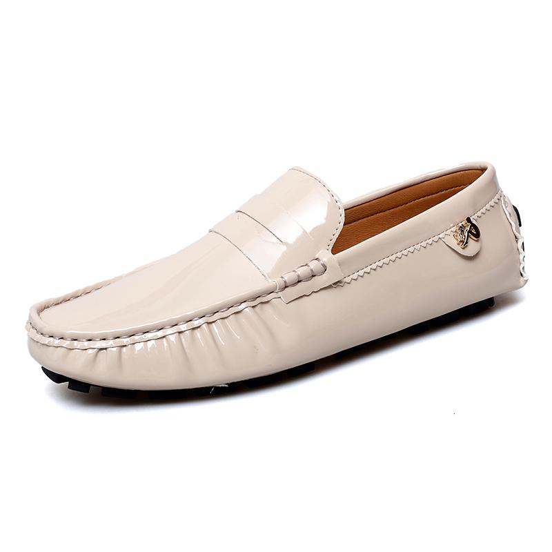Fashion New Stylish Mens PU Leather Loafers Non Slip Walking Flats Breathable Outdoor Slip On Casual Shoes Male Office Driving Moccasins