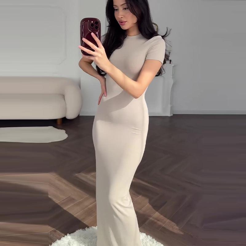 2024 Summer European & American Round Neck Slim Fit Long Dress - Solid Color Hot Girl Style