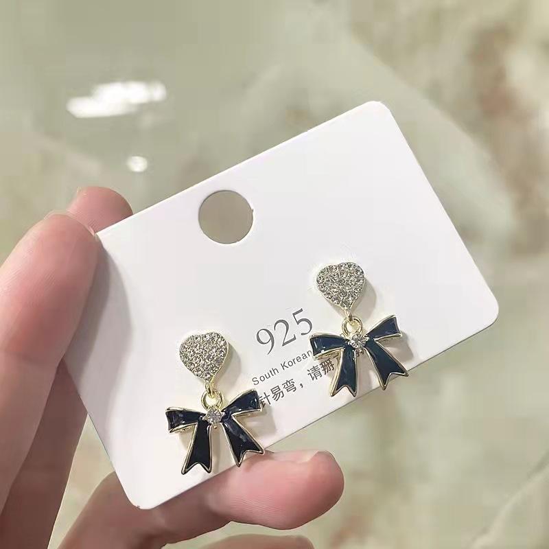 French Retro Romantic Zircon Heart Bow Pendant Dangle Earrings 2026 Fashion Jewelry Wedding Party Luxury Accessories For Women's