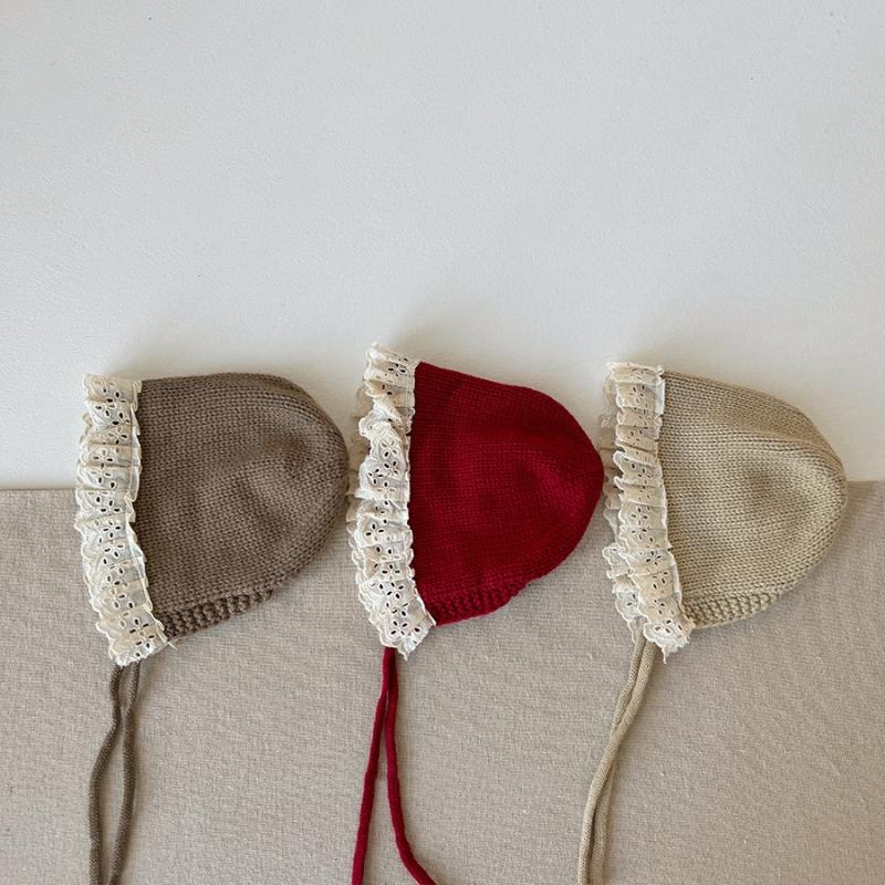 Venkovní teplá čepice pro miminka, chlapce a dívky, podzimní zimní, s ochranou uší, volánková krajka, princezna, dětská pletená vlněná čepice