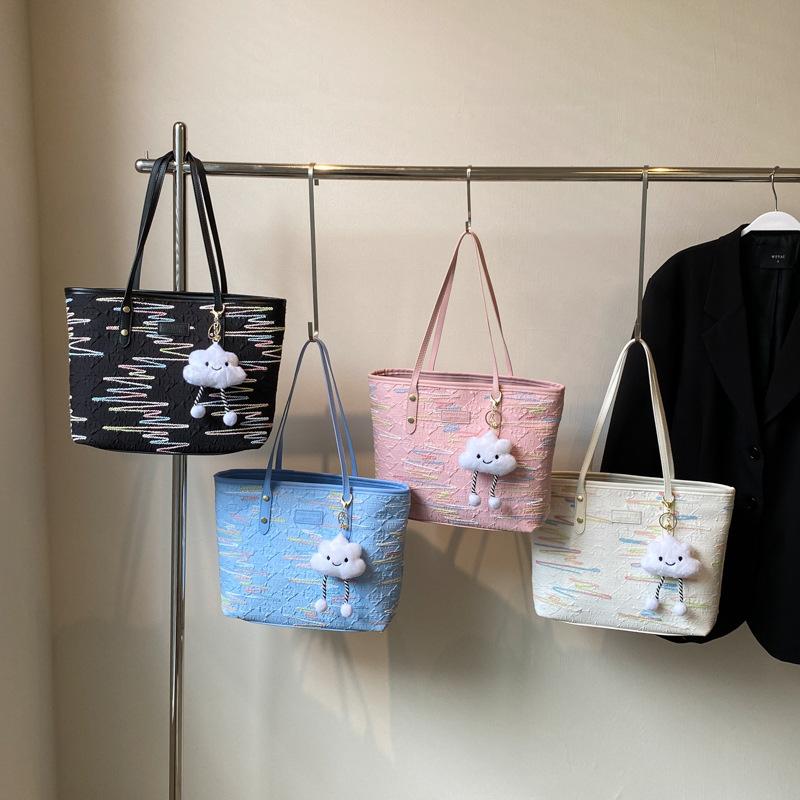 Canvas bag women's new popular large-capacity tote bag autumn and winter versatile cloth bag shoulder commuter bag