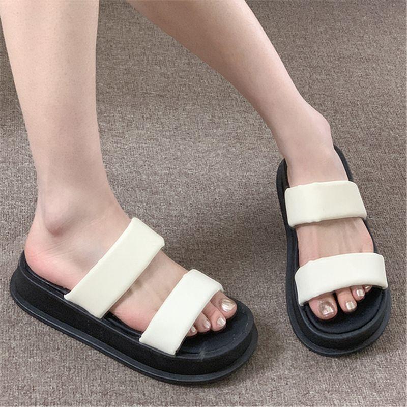 Versatile retro fashion non-slip thick-soled one-word slippers summer and autumn 2025 new French outer cool slippers women