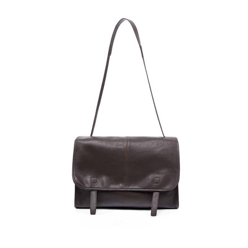 

Casual versatile messenger bag retro British style messenger bag new relaxed large capacity tote shoulder bag base length 35cm, width 13cm, height 24cm кофейный