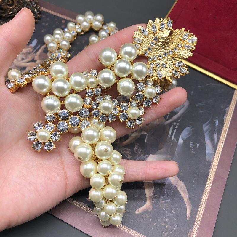 NISHIZAWA Pearls Brooches for Women Hyperbole Inlaid Rhinestones Vintage Jewelry Palace Style Luxury Fashion Dress Pins