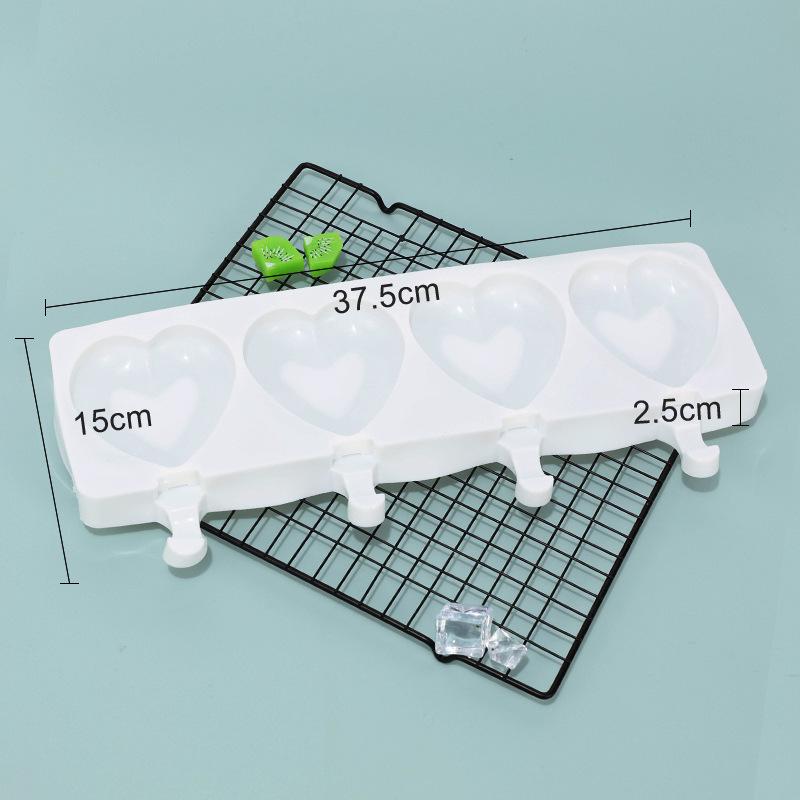 Snadno vyklopitelná silikonová forma na nanuky a zmrzlinu pro domácí použití