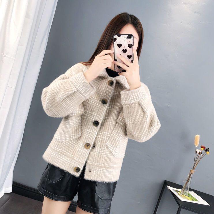 Trendy kostkovaný cardigan kabát s kapsami pro drobné ženy, teplý a stylový, ideální na podzim a zimu