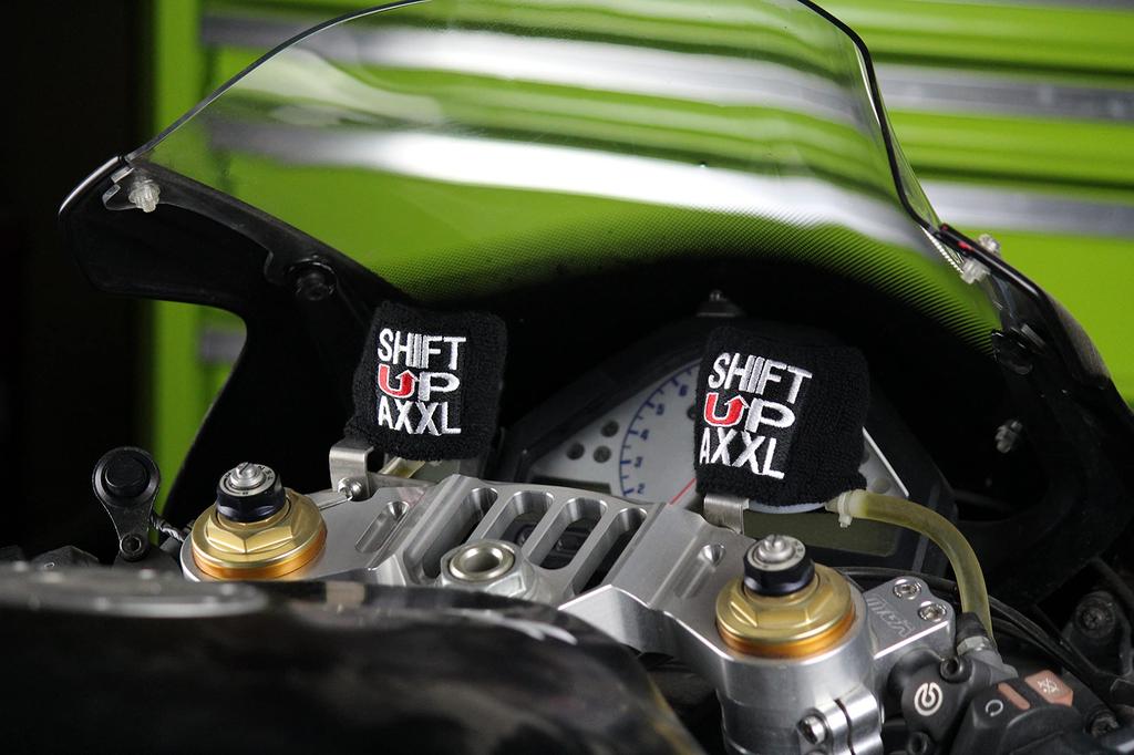 AxxL Original Brake Reservoir Cover Fluid Tank Band Tank Cover