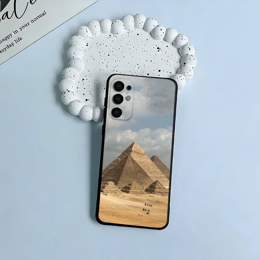 The E-Egyptian -P-Pyramids Black Soft Silicone Phone Case for Samsung S25, S24, S21, S22, S23, S30, Ultra, S20, Plus, FE, Lite