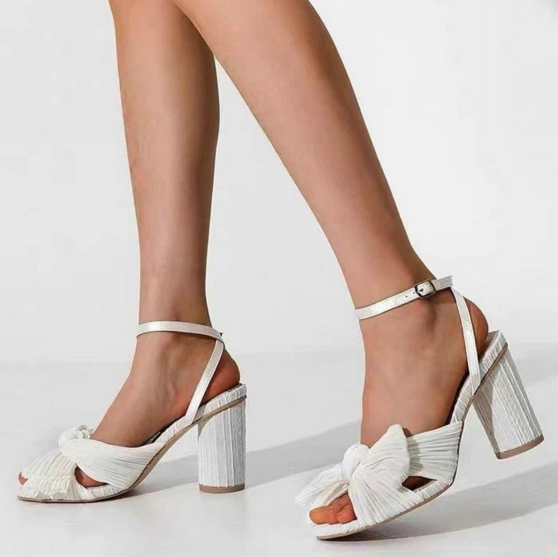 Fashion Satin Bow Thick With A Line Buckle Sandals 2025 New Gentle Wind French Fairy All Match Fashion Sandals