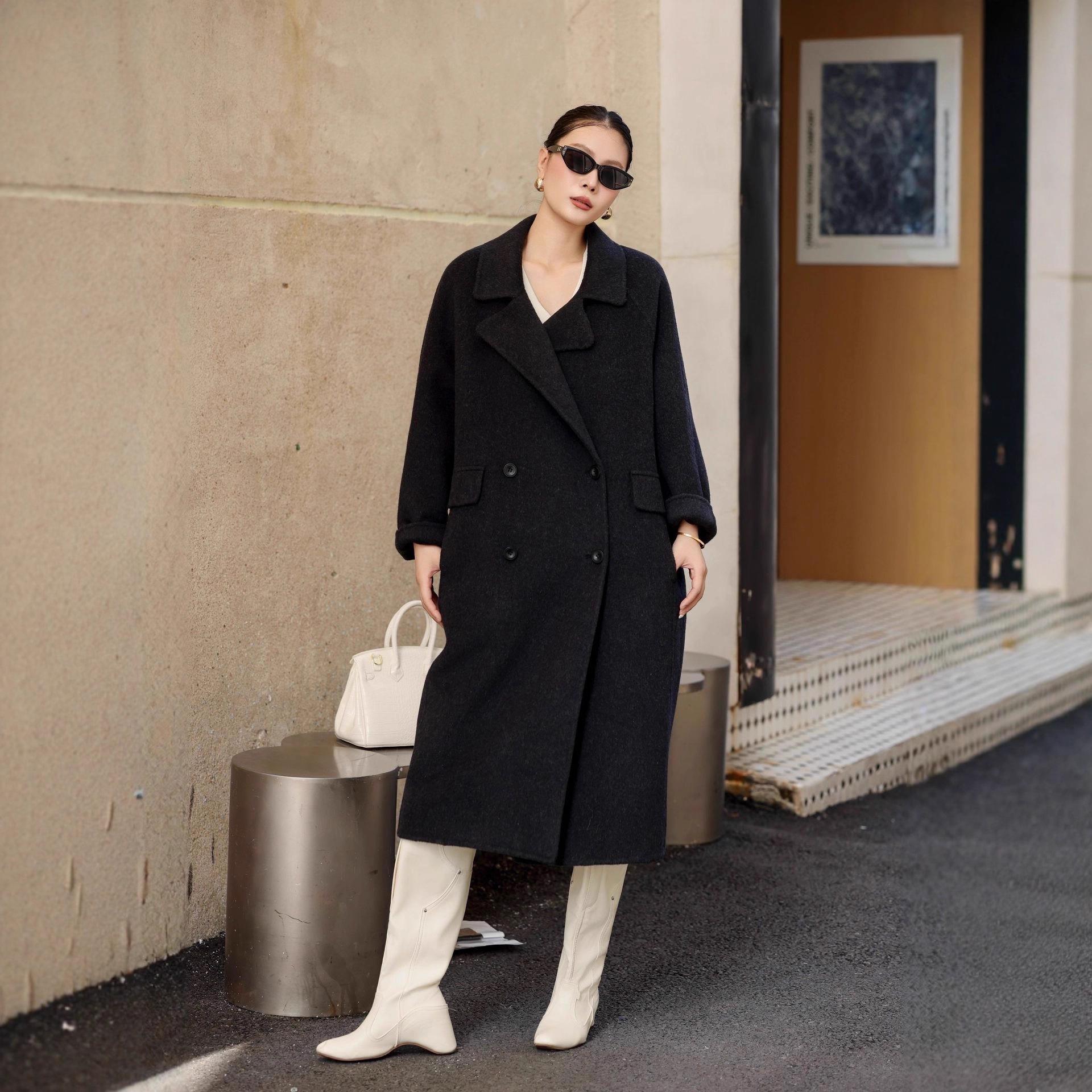 

2025 New Women s Extra-Long Gray Double-Faced Wool Coat - Korean Style and Elegant Design Medium