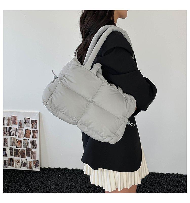 Spring solid color zipper puff lightweight color women's bag shoulder cross