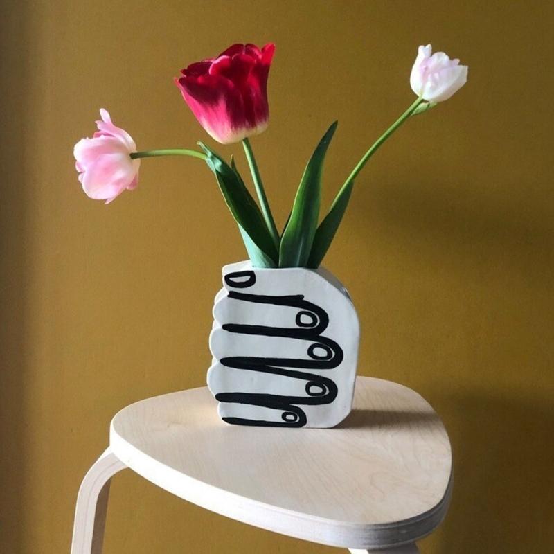 Innovative Silicone Moulds Flower Vase Molds Hand Shape Flexible Ornament Molds Unique Flowerpot Moulds for Crafting