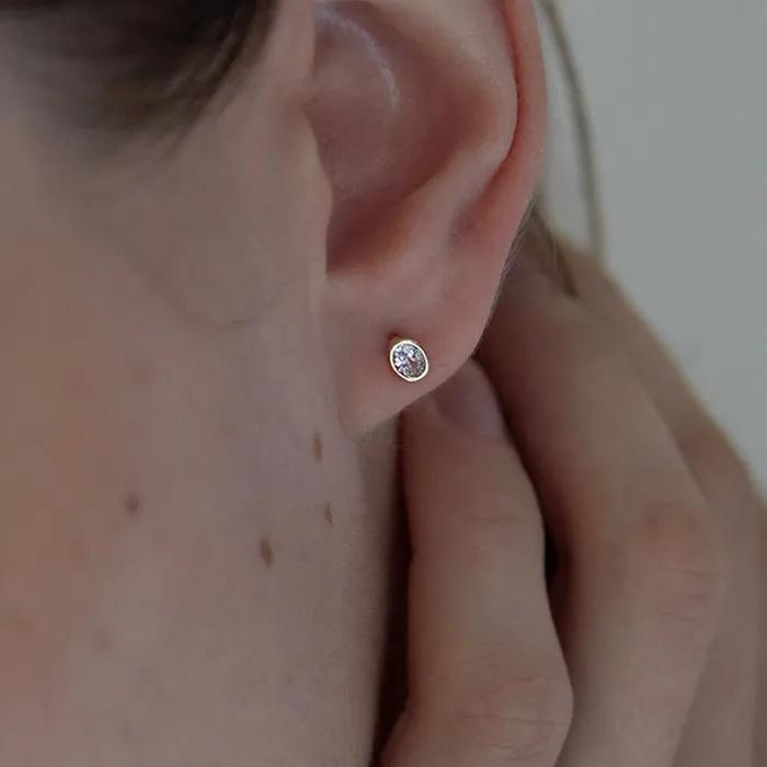 14K Simple Oval Piercing