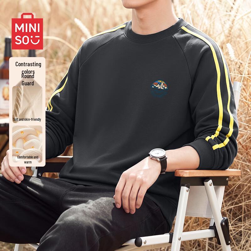 MINISO Men's American-Style Contrast Color Crewneck Sweatshirt
