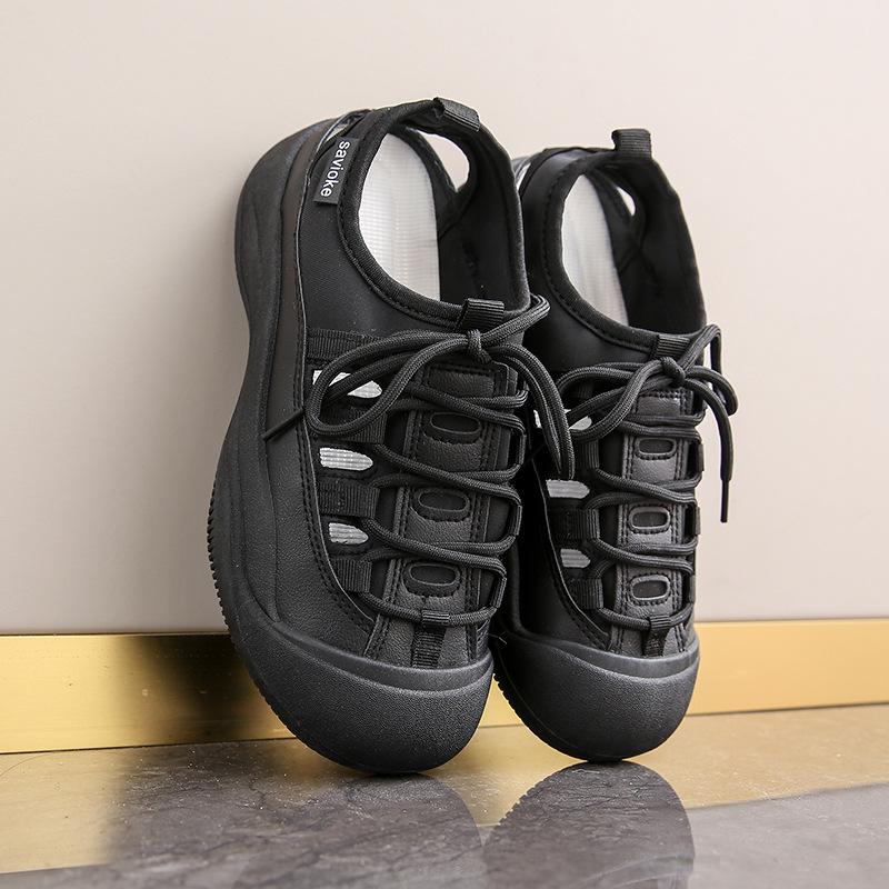 

Женская обувь 2025 лето дышащие увеличивающие рост сандалии повседневная полая обувь кеды модные универсальные мягкая подошва повседневная белая обувь 35 чёрный