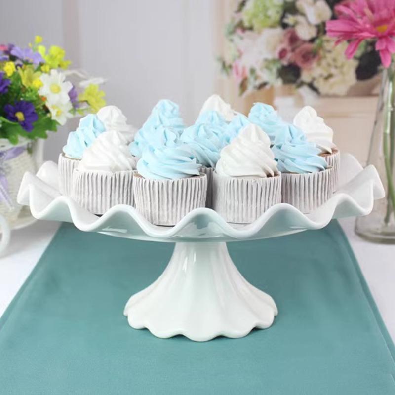 Unique High Footed Plate Dessert Display Holder Ceramic Cake Display Plate Produced For Presentation Of Sweet