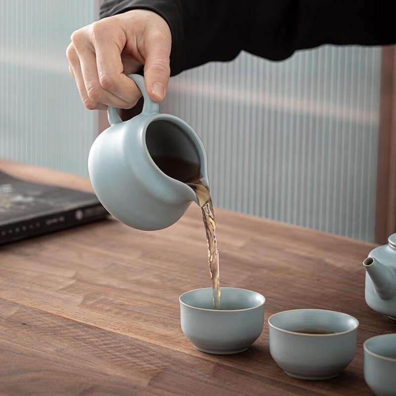 Sushic Ru Kiln Ceramic Kung Fu Tea Set (10-Piece)