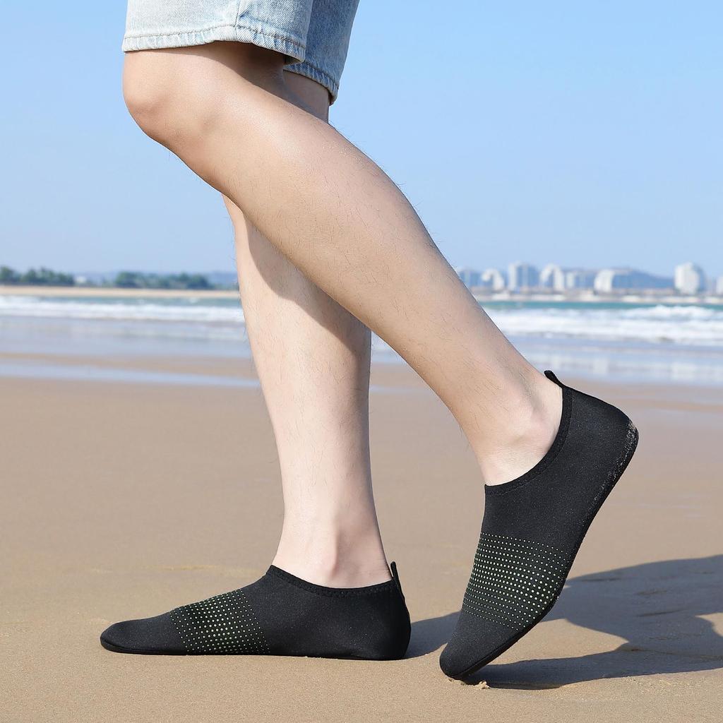 Kepglow Women's Lightweight Aqua Shoes, Amphibious Water Shoes, Sand-Resistant, Barefoot, Foldable, Breathable, Black, Size 28.5cm