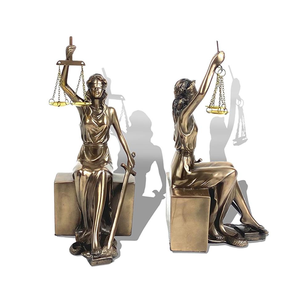 1pcs Resin Lady Justice Statue Figurine Decorative Bookends Home Decor Roman Goddess Sculpture Gifts Best for Lawyers and Law