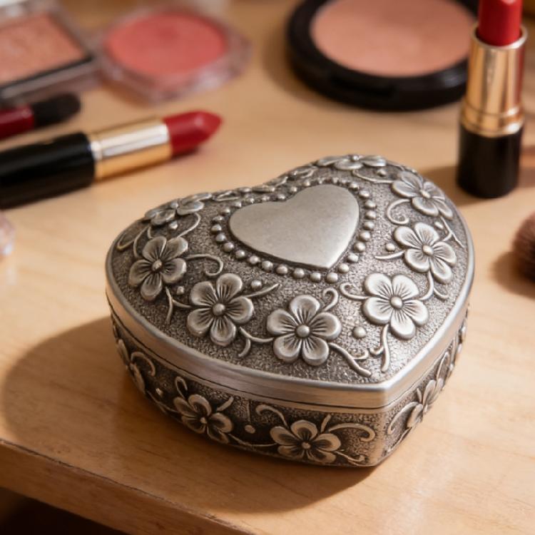 Metal Heart Shape Jewelry Box Ideal For Dresser Top Soft Lined Interior Scratch Prevention Effortless Closure