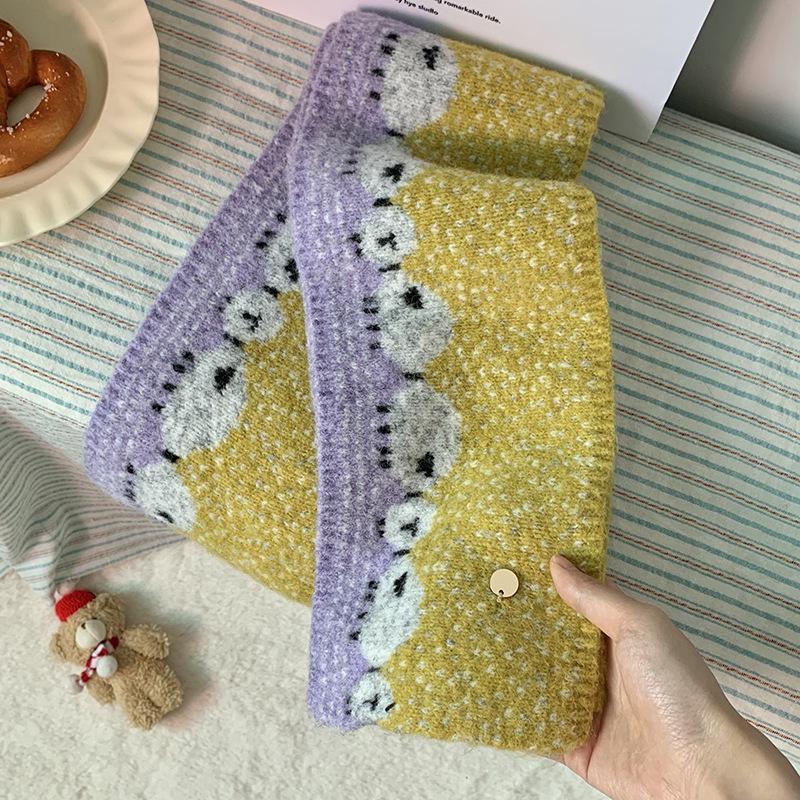Luochi Sweet Sheep Knit Scarf: Cozy Jacquard Neck Gaiter for Autumn/Winter, Perfect for Students and Couples