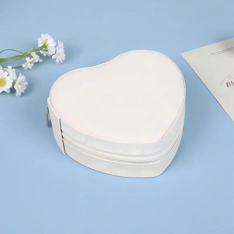 2025 Heart-Shaped Jewelry Box Portable Travel Necklace Pendant Ring Earrings Storage Leather Zipper Cute Jewelry Organizer Box
