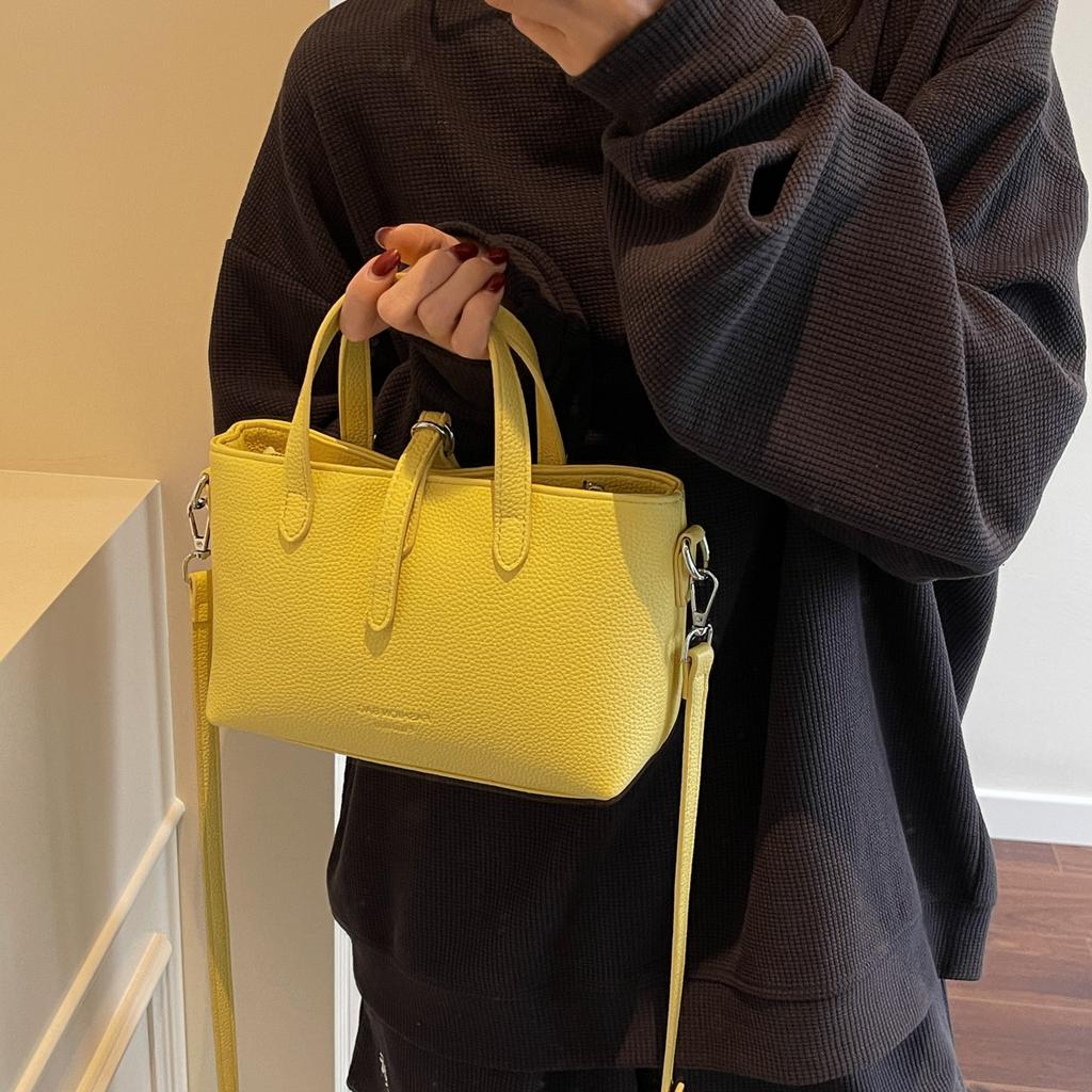 Niche Fashion Versatile Women's Bags, High-end Women's Hand Carrying Bucket Bags, Women's Korean Simple Casual Shoulder Bags, Handbags
