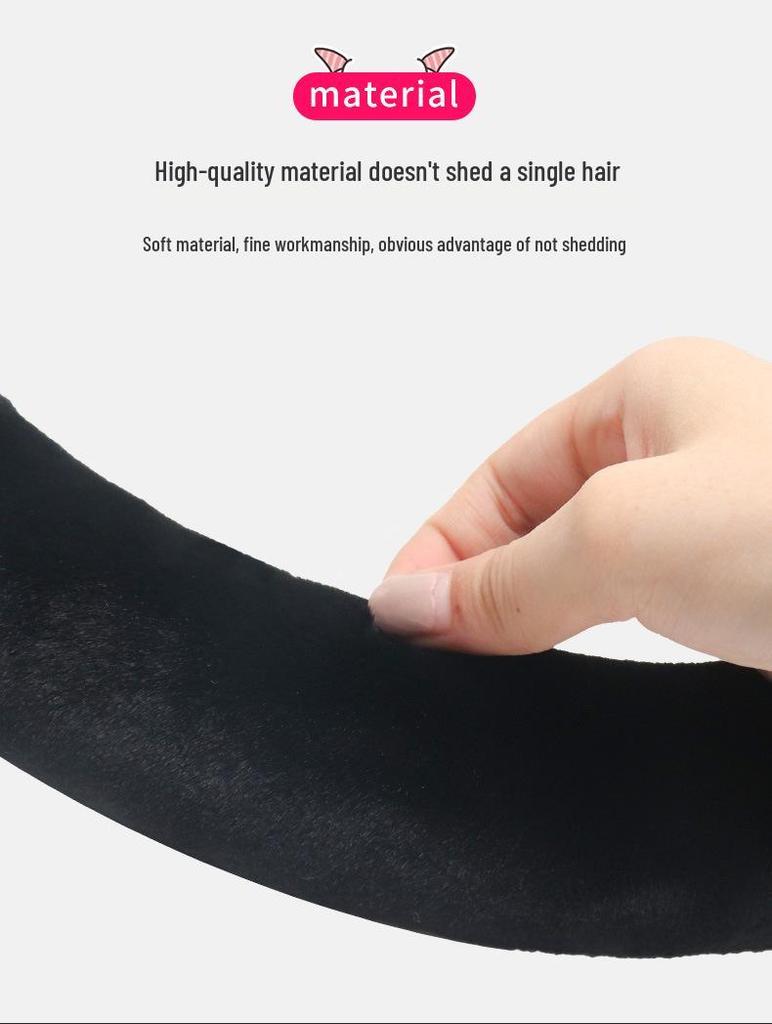 Women's Plush Winter Steering Wheel Cover - Korean Fashion, Universal Fit, Warm & Heated, Four Seasons Use.
