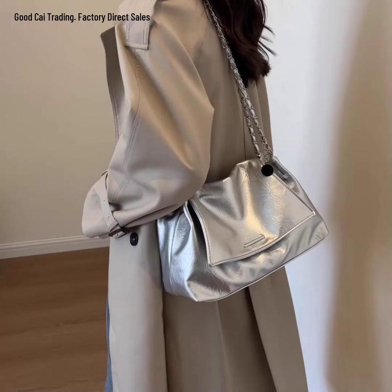 2023 Trendy Women's Chain Tote Bags - Large Capacity Casual Shoulder & Messenger Bag
