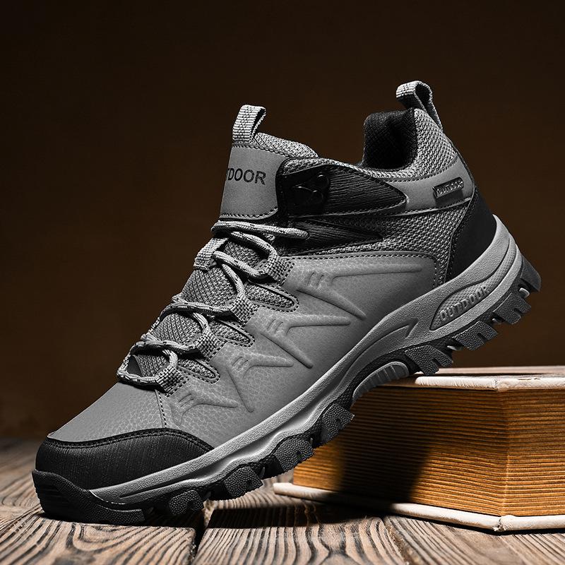 Outdoor hiking shoes men's large size sports shoes non-slip and wear-resistant hiking light rubber outdoor low top