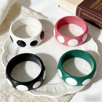 1Pcs Y2K Bangle Sweet Pink White Polka Dot Striped Geometric Round Resin Cuff Bracelet For Women Girls Minimalist Jewelry